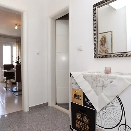 Itd Apartment Trogir